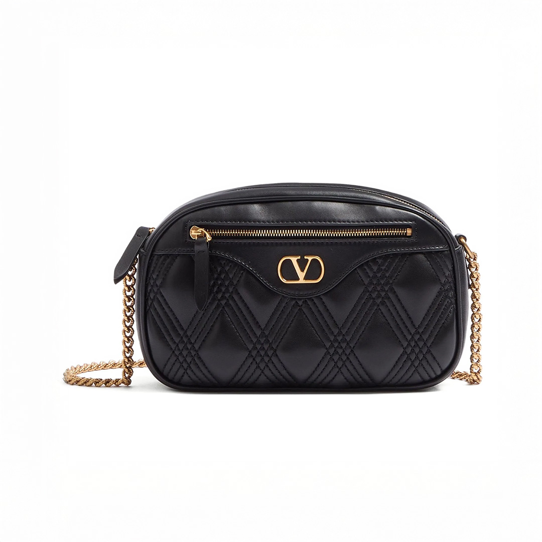 906758