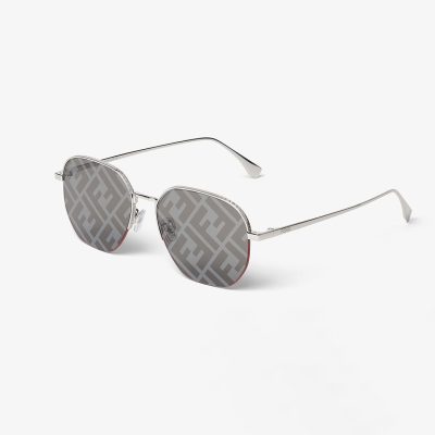 Fendi Travel Palladium-coloured sunglasses